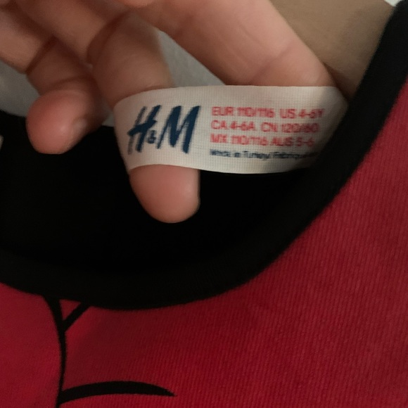 Disney Minnie Mouse Size 4-5 Peplum detail Minnie is in Faux Leather. Like New. - Picture 2 of 4